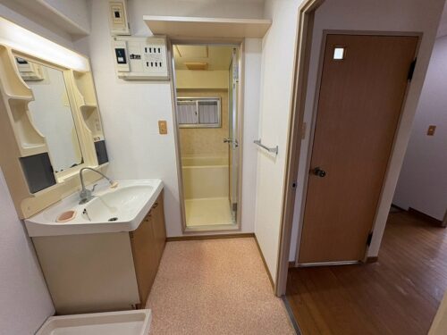 キッチンから水廻り～トイレ・玄関へと動線しっかり☆彡(キッチン)